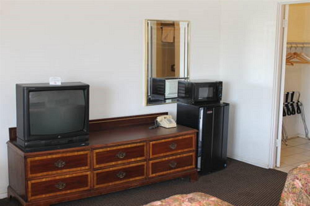 Indio Holiday Motel Экстерьер фото